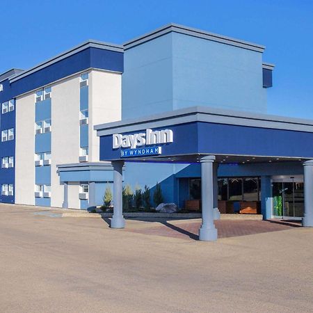 Days Inn & Conference Centre By Wyndham Camrose Norsemen エクステリア 写真