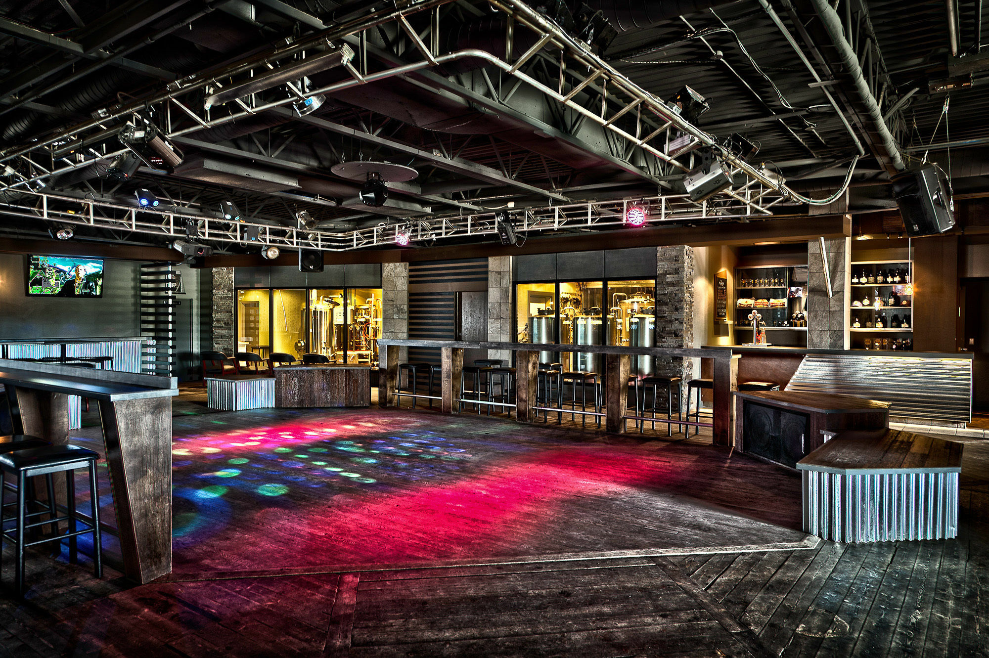 Days Inn & Conference Centre By Wyndham Camrose Norsemen エクステリア 写真